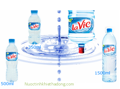 Nước kho&aacute;ng lavie Văn Kh&ecirc;